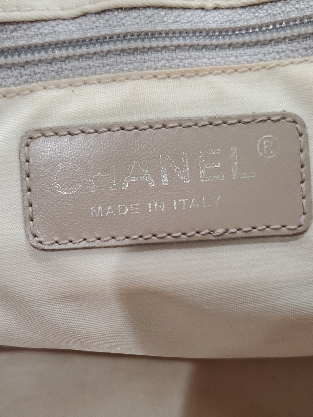 🇮🇹VINTAGE Chanel Travel Ligne Beige Large Tote - Picture 9 of 16